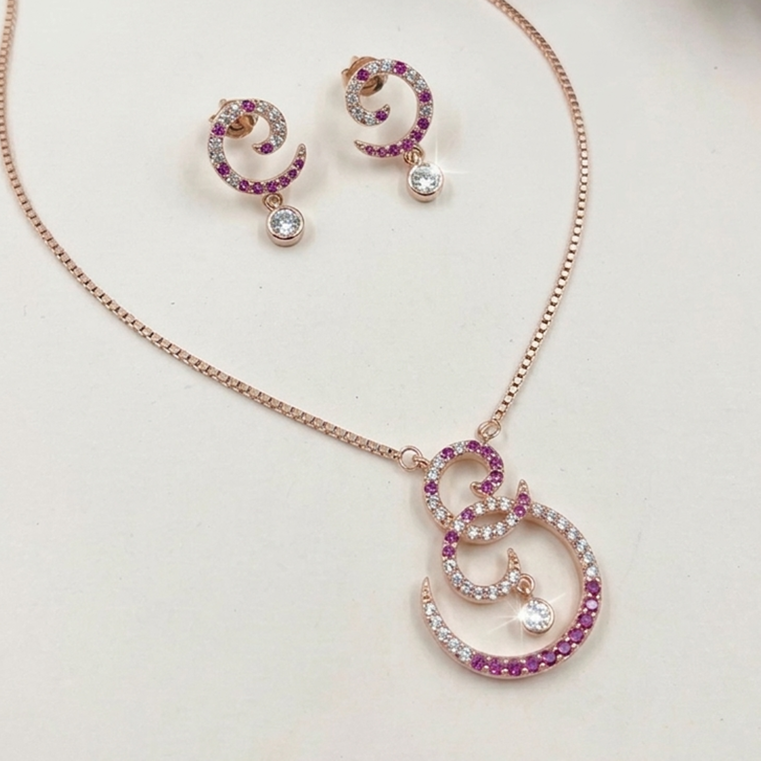 blueberry_cosmic_circle_set_white