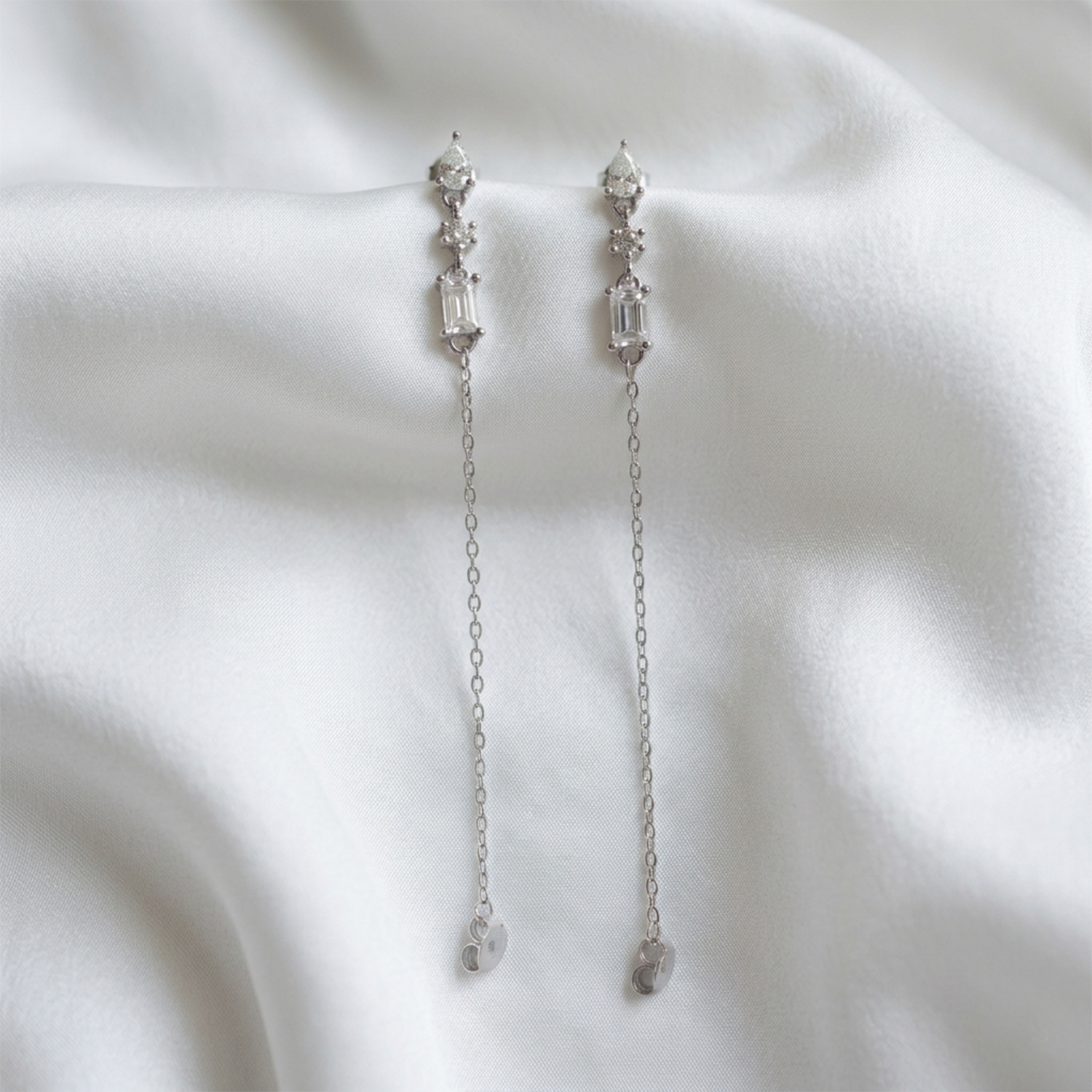 blueberry_ice_drops_earrings_white