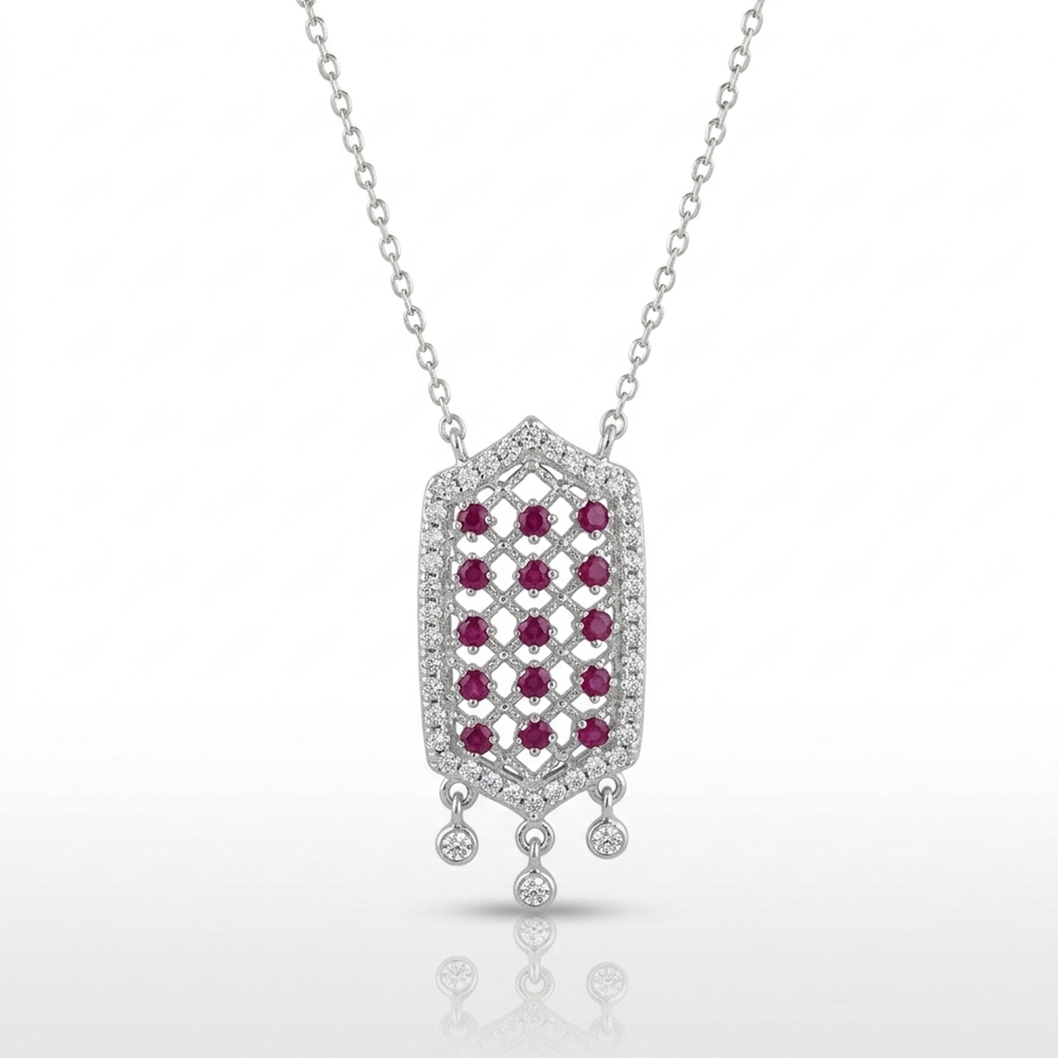 Scarlet Shine Silver Chain